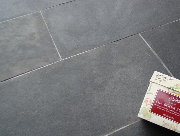 Lakeland Black Limestone - Natural Finish